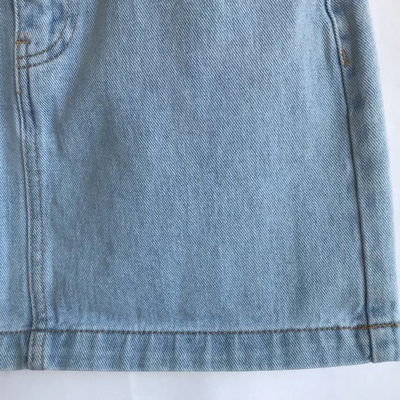 Forever 21 light wash denim skirt, size S - Picture 5 of 11